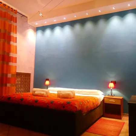 Marconi Rooms And Apartments-2